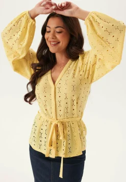 Soft Broderie Anglaise Top