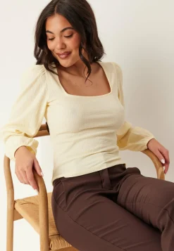Square Neck Balloon Sleeve Top