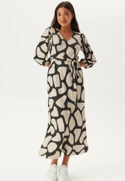 Structured Puff Sleeve Midi Dress