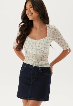 Sweetheart Mesh Top