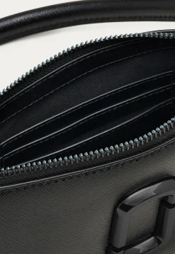 The Pochette