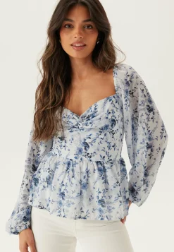 Twist Detail Blouse