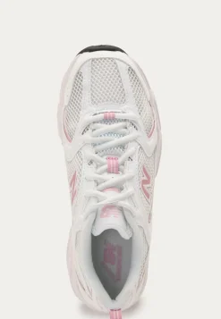 U530csa Sneaker