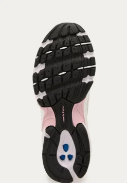U530csa Sneaker