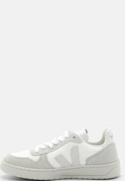 V-10 Sneaker