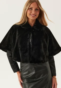 Vibarbara Cape