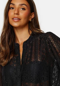 Vichikka Lace L/S Shirt