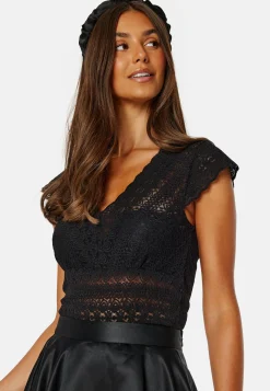 Vichikka V-neck Cap Sleeve Top