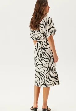 Viclo V-neck 2/4 MIDI DRESS M