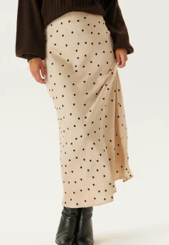 Viellette Hw Midi Skirt