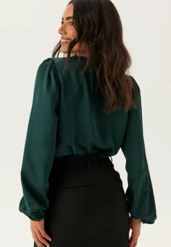 Viellette L/S SMOCK SATIN TOP