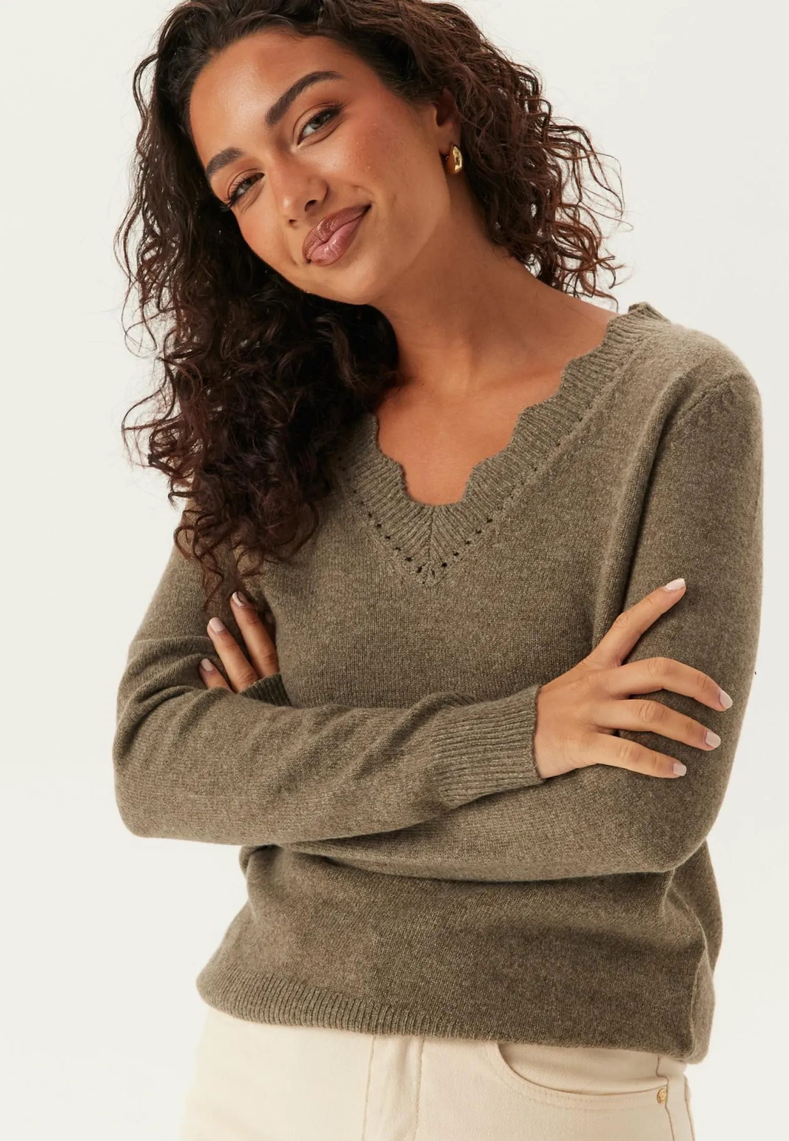 Vinikolina V-neck L/S KNIT TOP