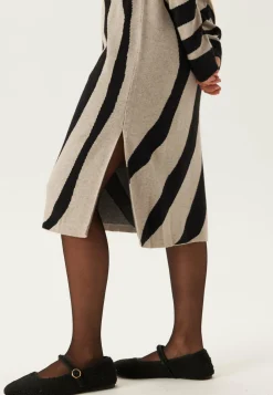 Vitif Crewneck Knit Midi Dress