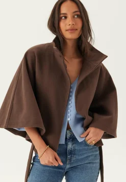 Vmbabetterosa Short Cape