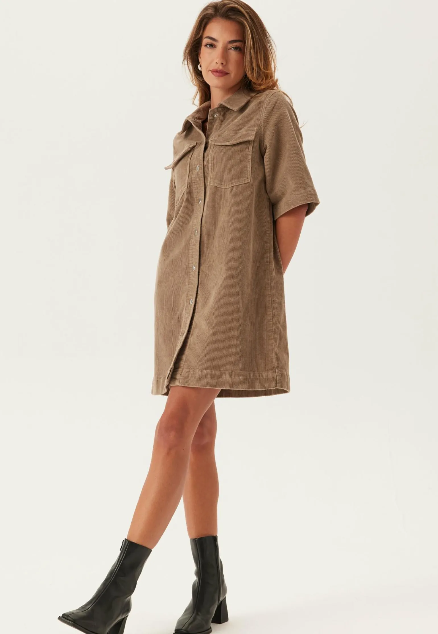 Vmfenja 2/4 SHORT CORDUROY DRESS