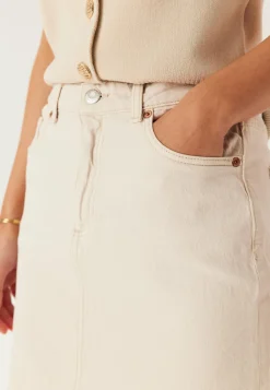 Vmtessa High Rise short denim skirt