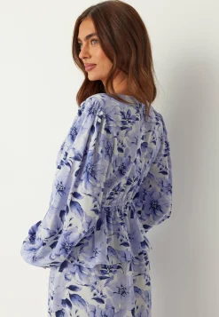 V-neck Flounce Maxi Dress