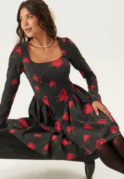 Volume Skirt Long Sleeve Mini Dress