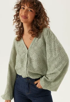 Volume Sleeve Button Blouse