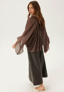 Wide Sleeve Bow Blouse