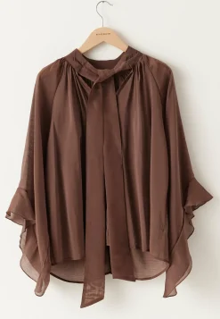 Wide Sleeve Bow Blouse