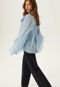 Wide Sleeve Bow Blouse