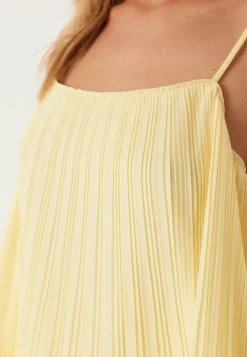 Yasriva Strap Top