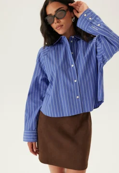 Yd Stripe Boxy Cropped Shirt