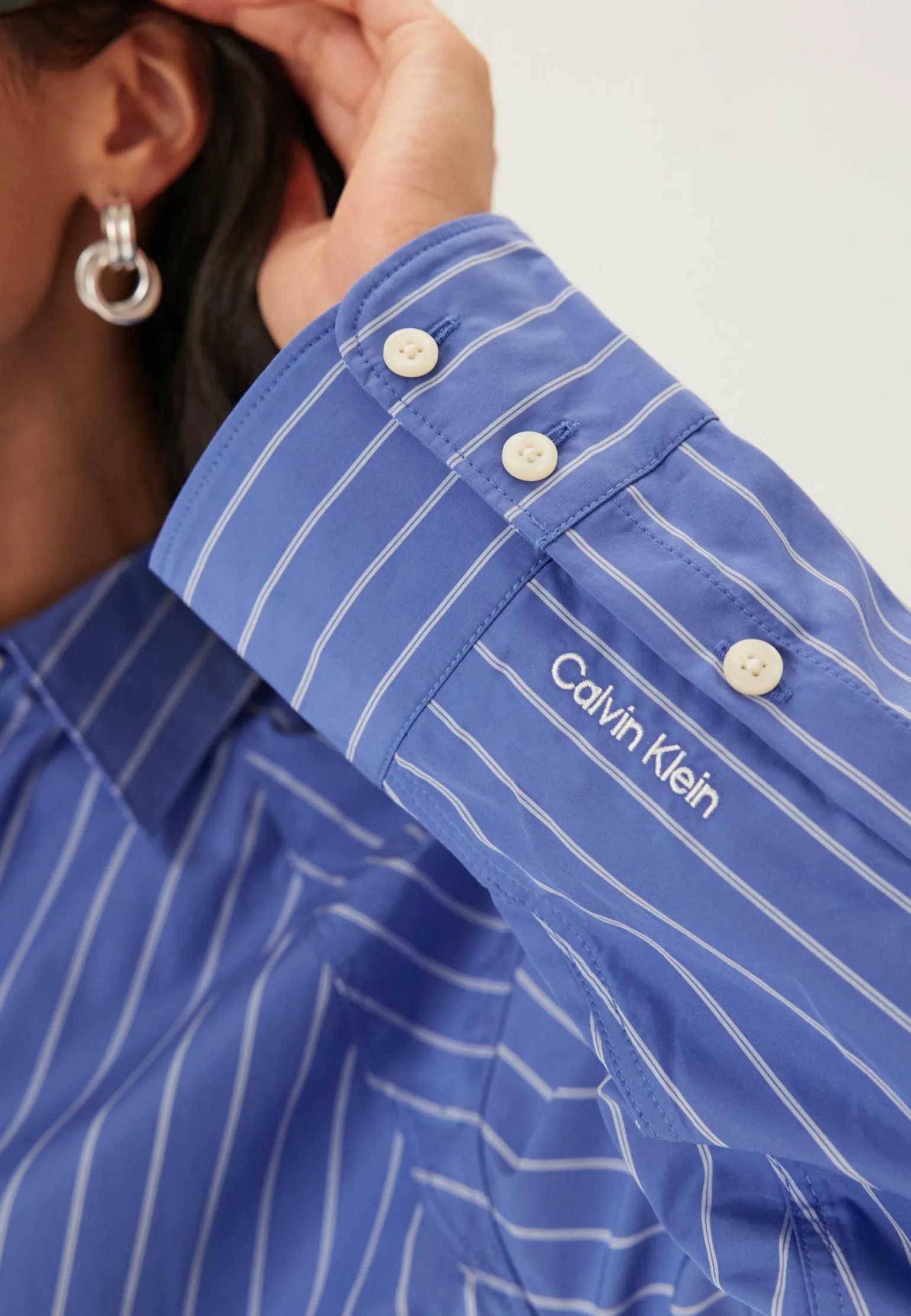 Yd Stripe Boxy Cropped Shirt